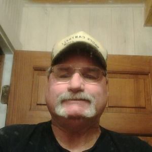 Meet your Posher, Bruce